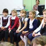изображение: Фото 8. 2018.10.23 Елизавета Лабодина в гимназии №35. Объединение детских библиотек Тольятти