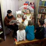 изображение: Фото 4. 2018.12.09 Бабушкины сказки в ДБ1. Объединение детских библиотек Тольятти
