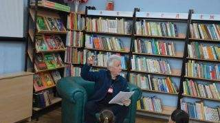 «Ходите в театр, и вы проживете много жизней» «Ходите в театр, и вы проживете много жизней»