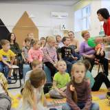 изображение: Фото 2. 2023.04.09 Нина Рябинина в ЦДБ. Объединение детских библиотек Тольятти