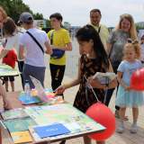 изображение: Фото 20. 2022.06.05 День города в сквере 50-летия АВТОВАЗа. Объединение детских библиотек Тольятти