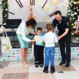изображение: Фото 144. 2022.12.24 Безопасная ёлка в Акварели. Объединение детских библиотек Тольятти