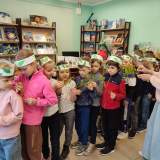 изображение: Фото 6. 2022.04.11 Лия Недумова в детской библиотеке №12. Объединение детских библиотек Тольятти