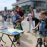 изображение: Фото 36. 2022.06.05 День города в сквере 50-летия АВТОВАЗа. Объединение детских библиотек Тольятти