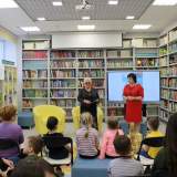 изображение: Фото 7. 2023.04.09 Нина Рябинина в ЦДБ. Объединение детских библиотек Тольятти