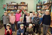фото 2022.04.11 Лия Недумова в детской библиотеке №12. Объединение детских библиотек Тольятти